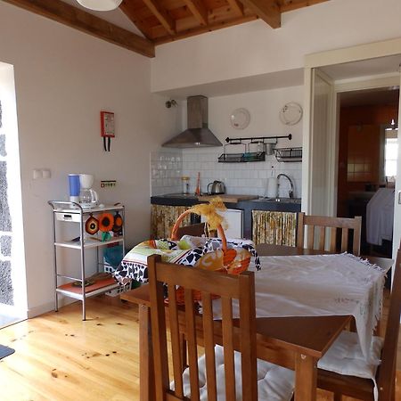 Гостевой дом Casas Alto Da Bonanca Сан-Роки-ду-Пику Экстерьер фото